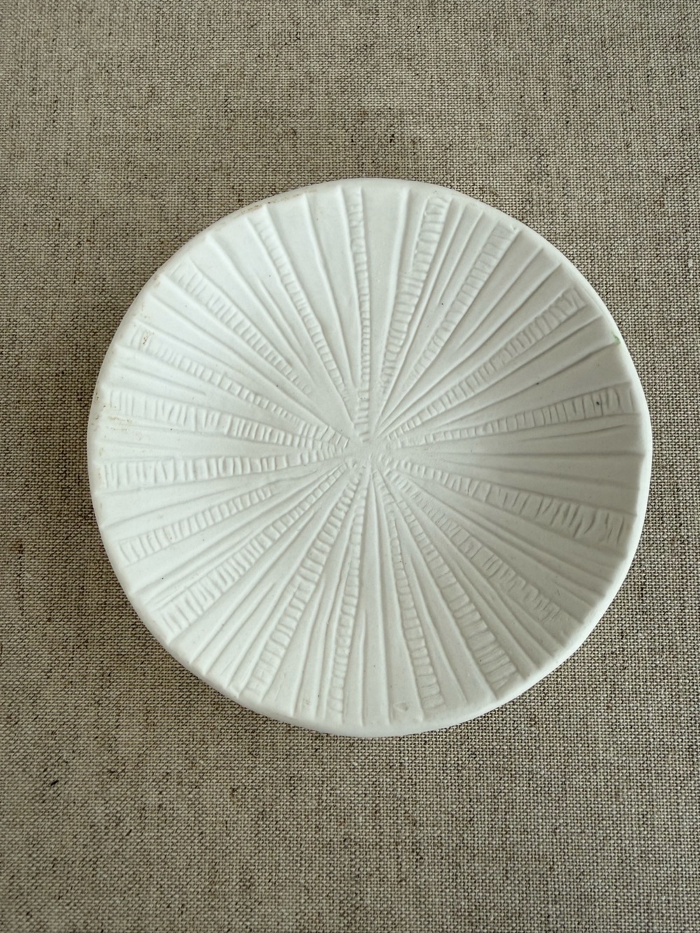 White Porcelain Scallop Shell Trinket Dish Jewelry Ring Dish 4.5”